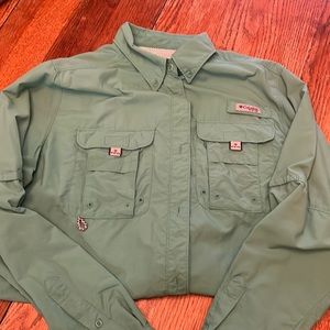 Columbia fishing shirt